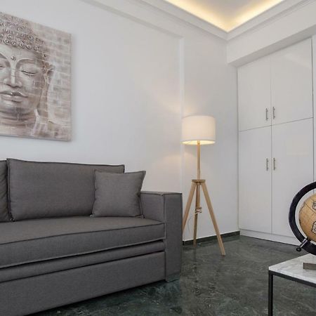 Roomy And Comfortable Apartment Near Acropolis By Ghh Athén Kültér fotó