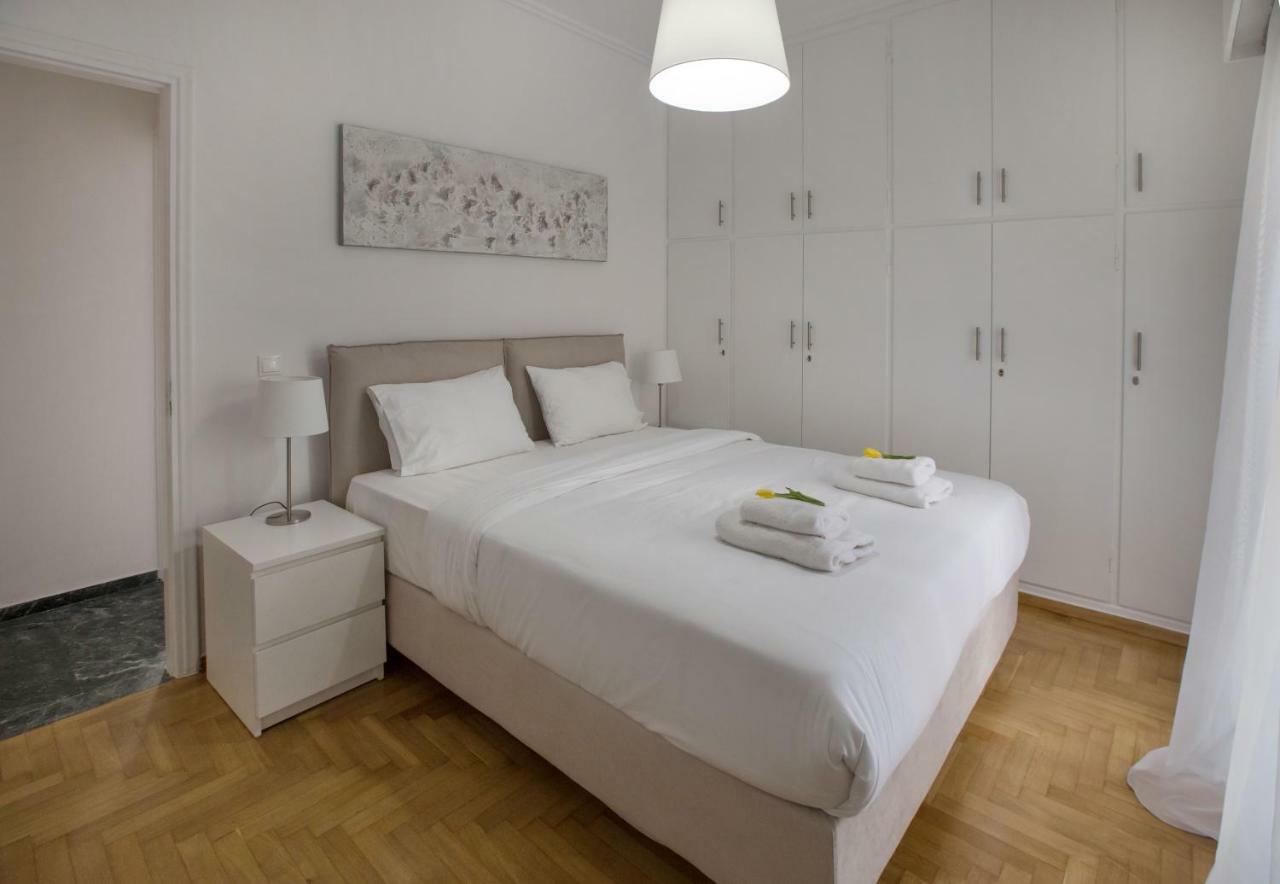 Roomy And Comfortable Apartment Near Acropolis By Ghh Athén Kültér fotó