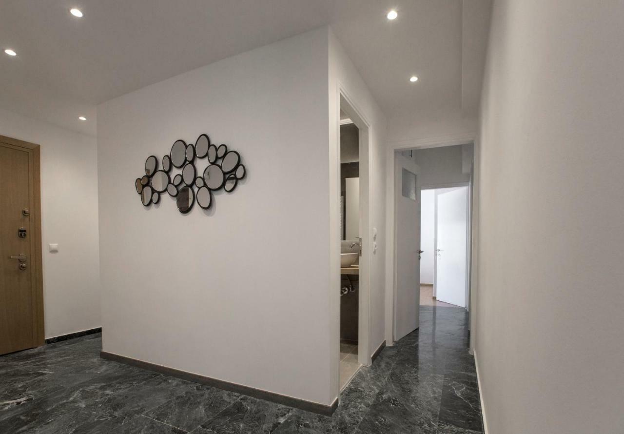 Roomy And Comfortable Apartment Near Acropolis By Ghh Athén Kültér fotó